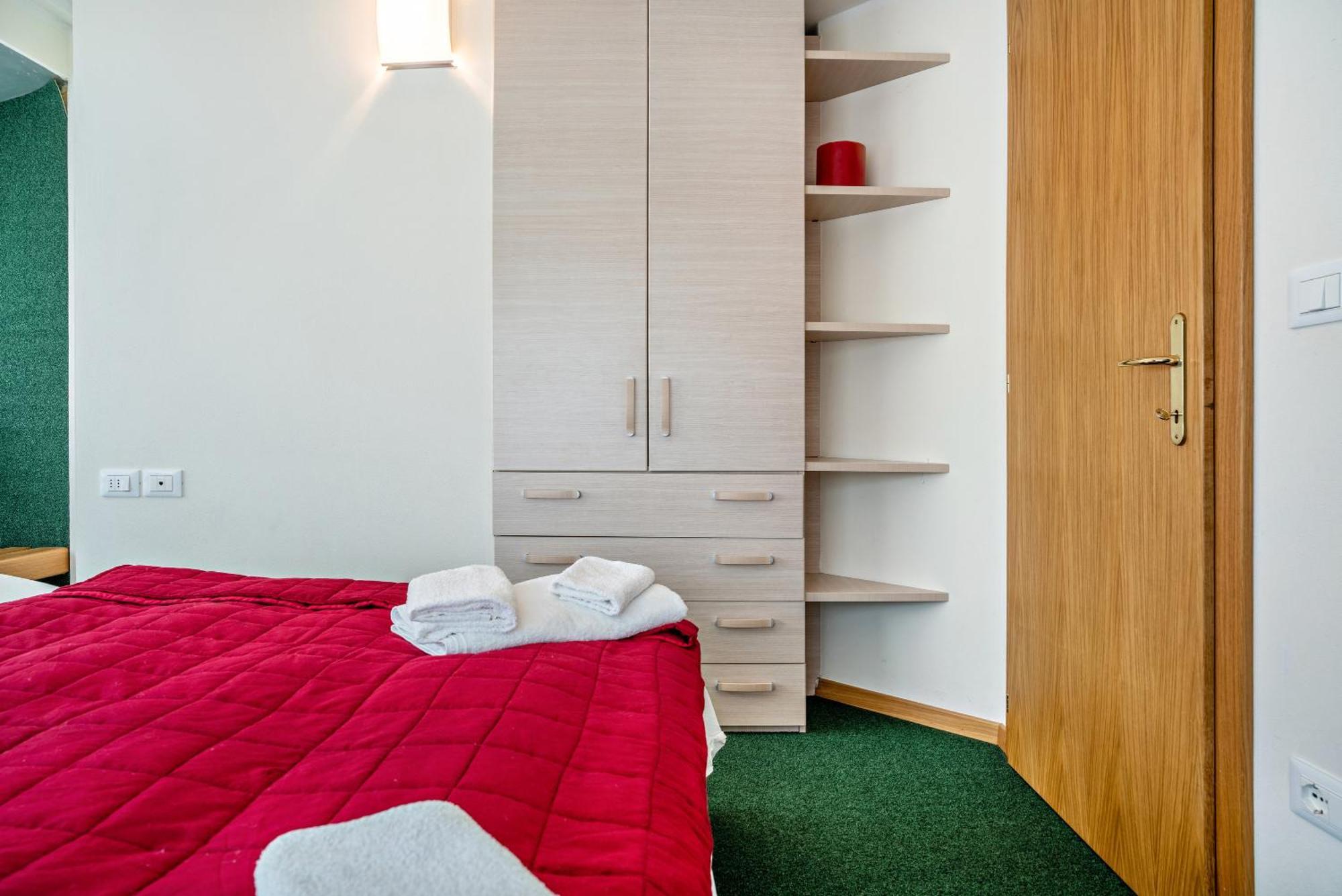 Casa Roby Al Centro Delle Dolomiti Apartment Marilleva Exterior photo